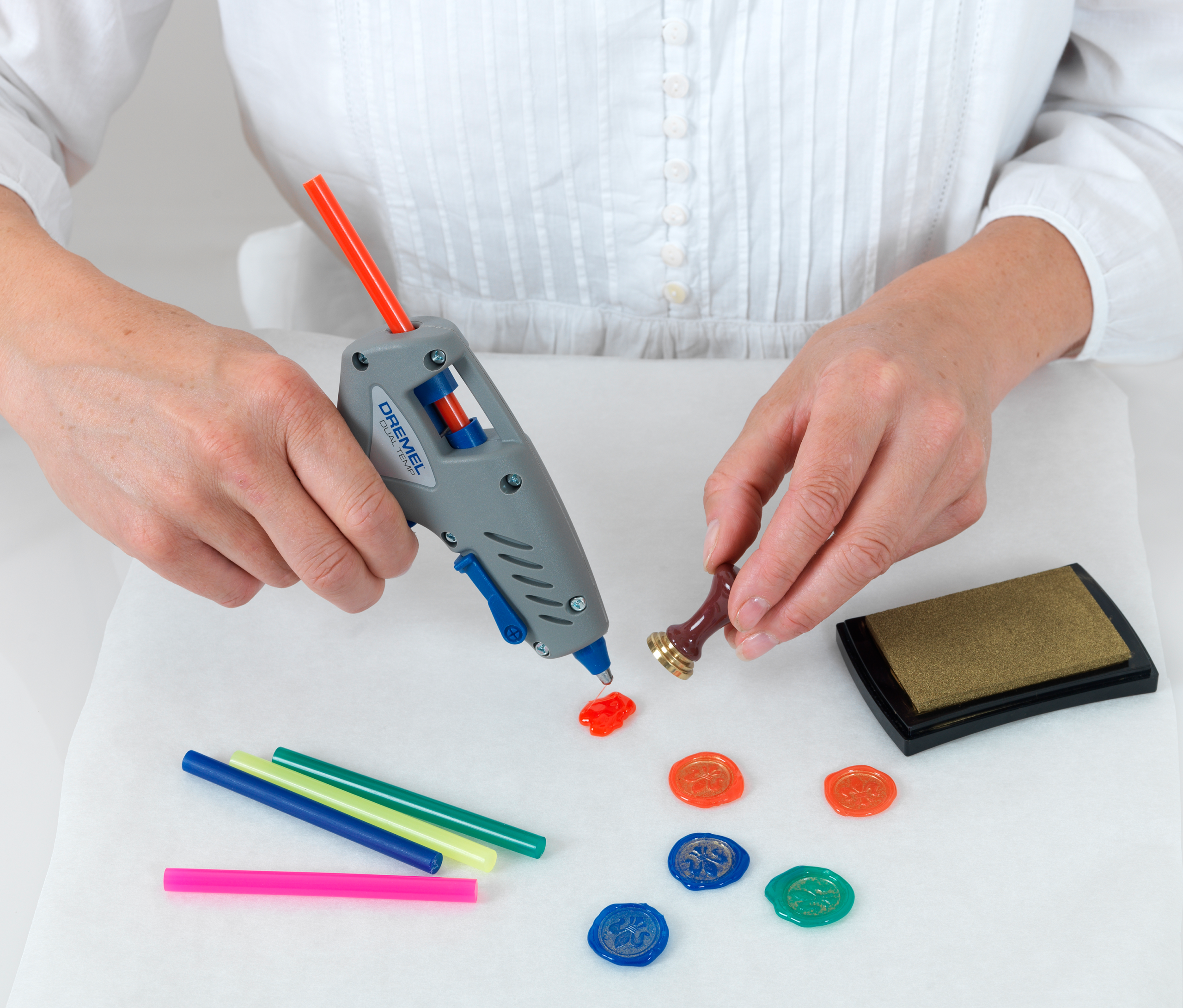 Pištolj za lijepljenje 930 DREMEL® - Slika 2